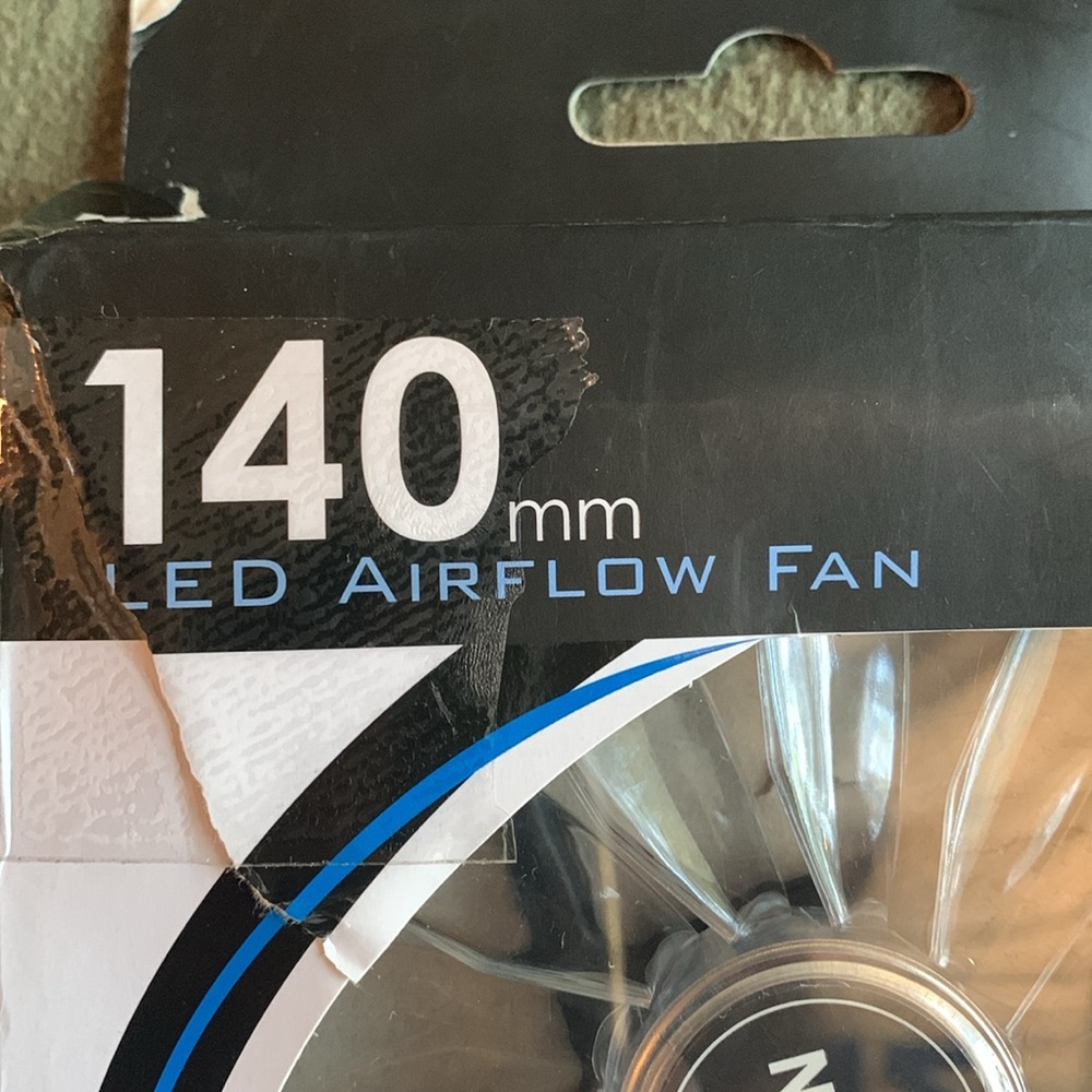 NIB NZXT 140mm LED Airflow Fan. 83.6 CFM/24.5 dBA - Picture 2 of 8